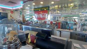 PT Soda Fountain & Diner