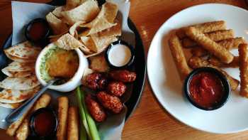 Applebee's Grill + Bar