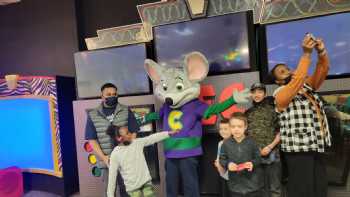 Chuck E. Cheese