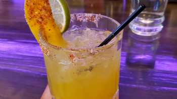 Perico's Lounge Eatery & Spirits