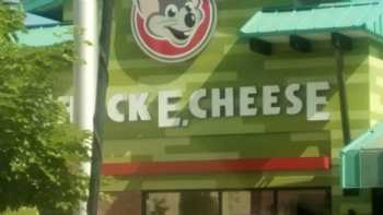 Chuck E. Cheese