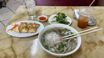 Top Pho, Fife