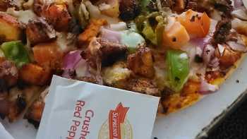 Tandoor Pizza