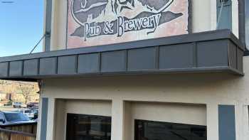 Saddle Rock Pub & Brewery