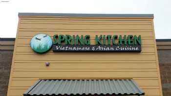 Spring Kitchen - Maple Valley