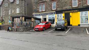 Cafe At Kilcreggan