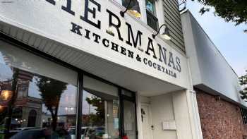 Hermanas Kitchen and Cocktails