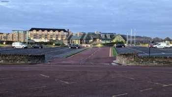 St Andrews Links Clubhouse & Tom Morris Bar & Grill