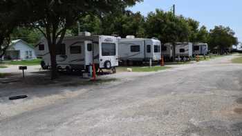 Albany Inn & RV Campground