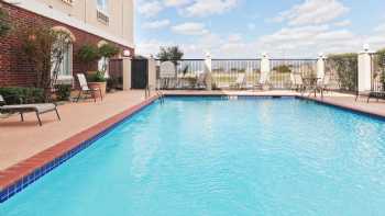 Holiday Inn Express & Suites Abilene, an IHG Hotel