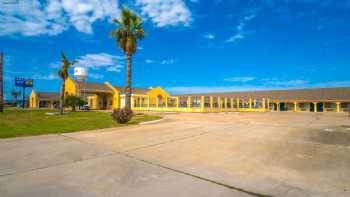 Aransas Bay Inn & Suites Corpus Christi by OYO