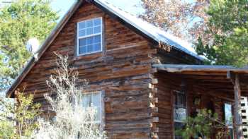 9E Ranch Cabins Lost Pines Bastrop, Daisy Cabin