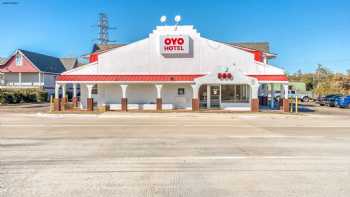 OYO Hotel Waco University Area/ I-35