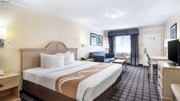 Quality Inn Near Lake Marble Falls