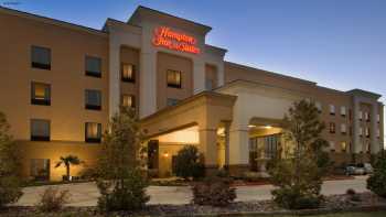 Hampton Inn & Suites Waco-South