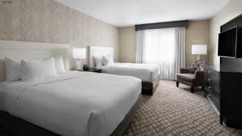 DoubleTree Suites by Hilton Hotel Charlotte - SouthPark