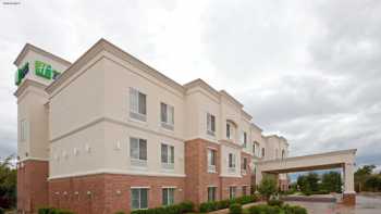 Holiday Inn Express & Suites Decatur, an IHG Hotel