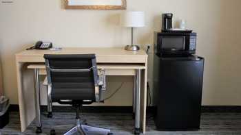 Holiday Inn Express & Suites San Antonio - Brooks City Base, an IHG Hotel