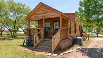 Yogi Bear's Jellystone Park Camp-Resort: Wichita Falls, TX