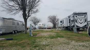 Lone Oak RV Park