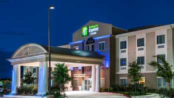 Holiday Inn Express & Suites Cotulla, an IHG Hotel