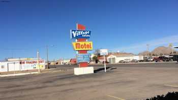 Village Inn Motel