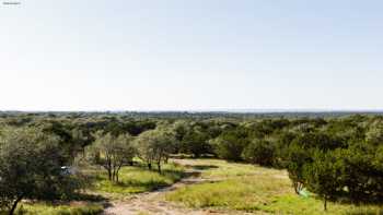 TyRosa Ranch - Dripping Springs Lodging & Retreat