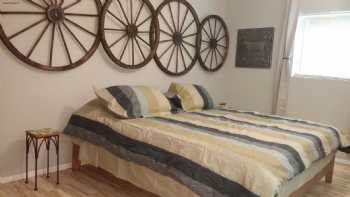 Constantino Farms and Bed & Breakfast (Homestay/Farmstay/Camping))