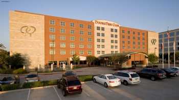 DoubleTree by Hilton Hotel Dallas - Farmers Branch