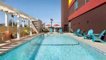 Home2 Suites By Hilton El Paso Airport