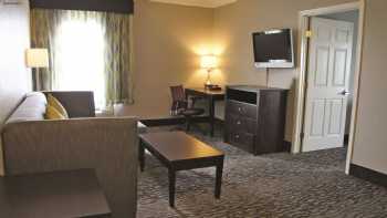 La Quinta Inn & Suites by Wyndham Pearland - Houston South