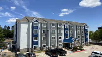 Microtel Inn and Suites by Wyndham Austin Airport