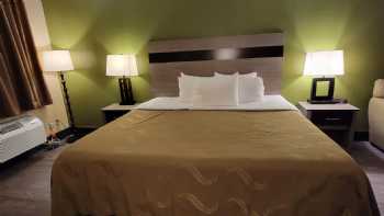 Quality Inn & Suites Garland - East Dallas