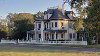 Walker Manor Bed & Breakfast