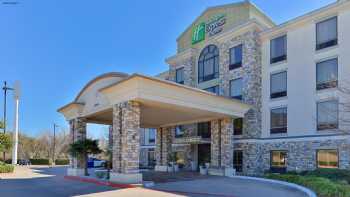 Holiday Inn Express & Suites Dallas South - Desoto, an IHG Hotel