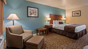 Best Western Regency Inn & Suites