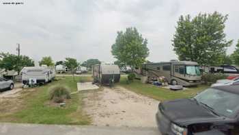 Berry Springs RV Park