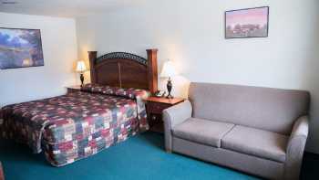 AmeriStay Inn & Suites Haskell Tx