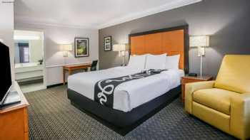 La Quinta Inn by Wyndham Dallas Uptown