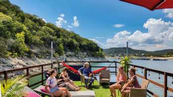 Airstream Houseboat-Yacht Rental In Scenic Lake Travis Cove