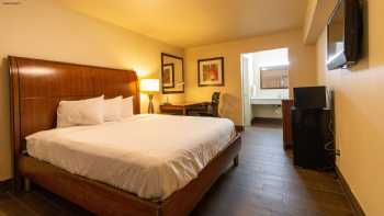 Magnuson Extended Stay and Suites Airport Hotel