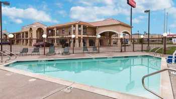 Econo Lodge Hillsboro I-35