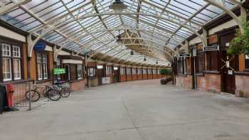 Wemyss Bay Station Bar