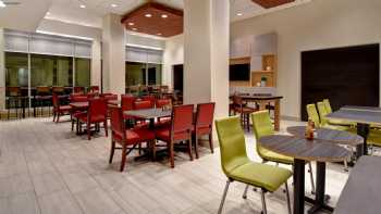 Holiday Inn Express & Suites Galveston Beach, an IHG Hotel