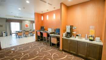 Comfort Suites Northwest Houston at Beltway 8