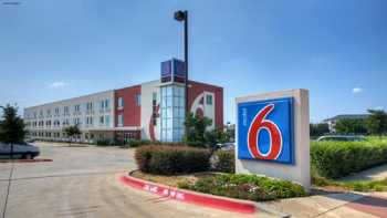 Motel 6 Roanoke, TX - Northlake - Speedway