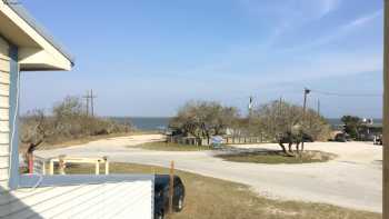 Baffin Bay Lodge