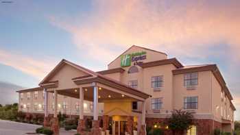 Holiday Inn Express & Suites Kerrville, an IHG Hotel