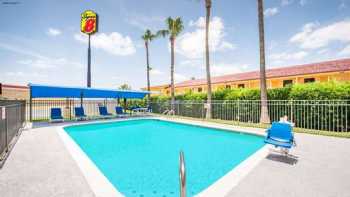 Super 8 by Wyndham Harlingen TX