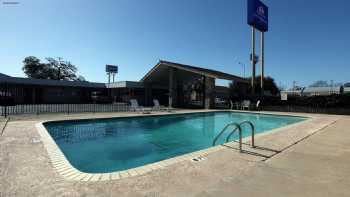 Americas Best Value Inn Uvalde